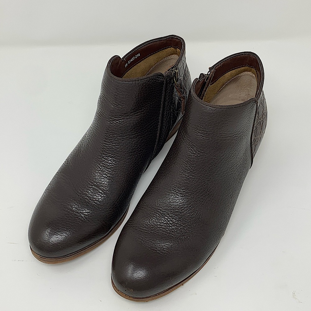 SoftWalk Ankle Boot w/zippers Sz 9 Narrow